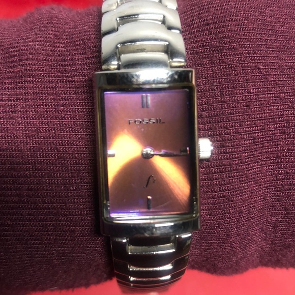 Used Fossil watch - Picture 2 of 3